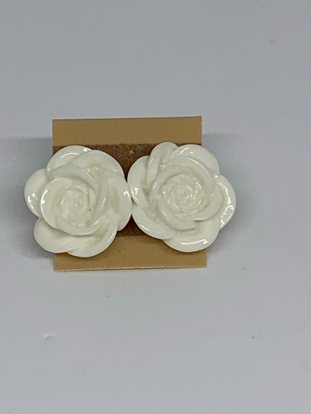 Flower Stud Earrings - White/Cream