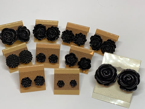 Flower Stud Earrings - Black
