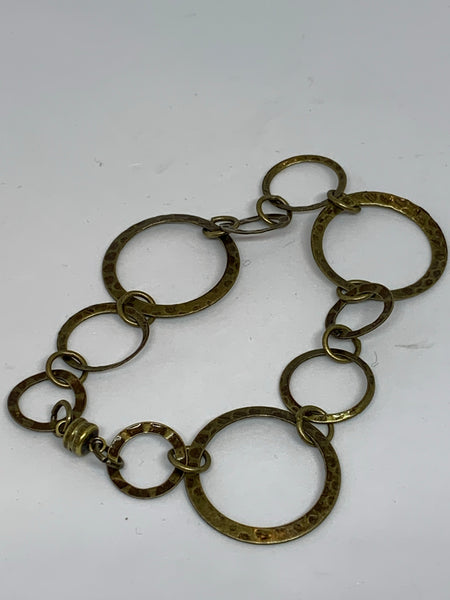 Hammered Hoop Bracelet Bronze